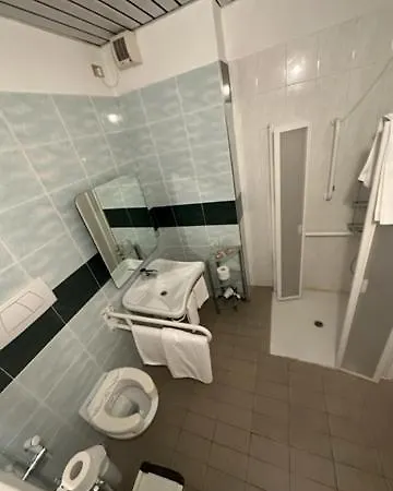 Athos Hotel Riva del Garda Exterior photo